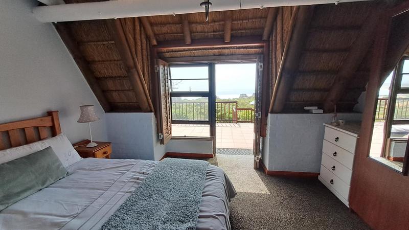 5 Bedroom Property for Sale in Stilbaai Wes Western Cape